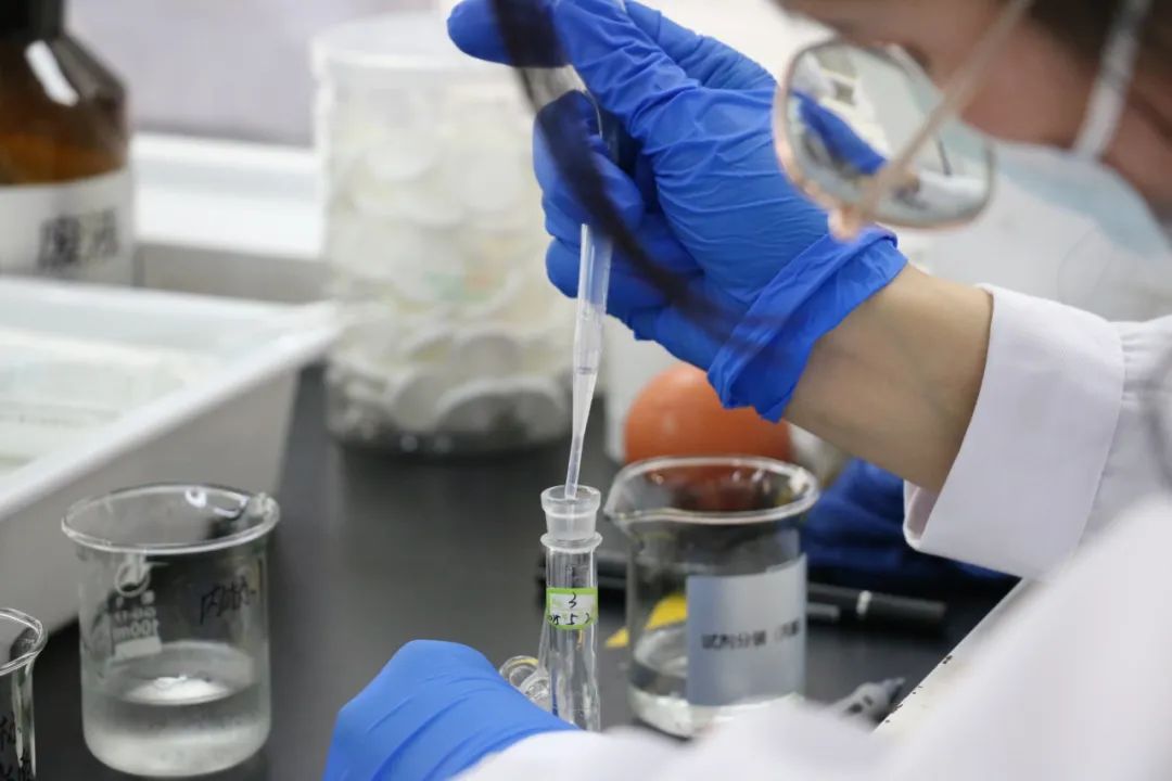 政策法規(guī)丨消費(fèi)型鋰電池滿足這些條件，可不作為危險(xiǎn)貨物通過鐵路運(yùn)輸